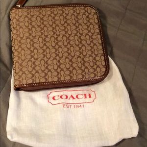 Coach CD/DVD holder